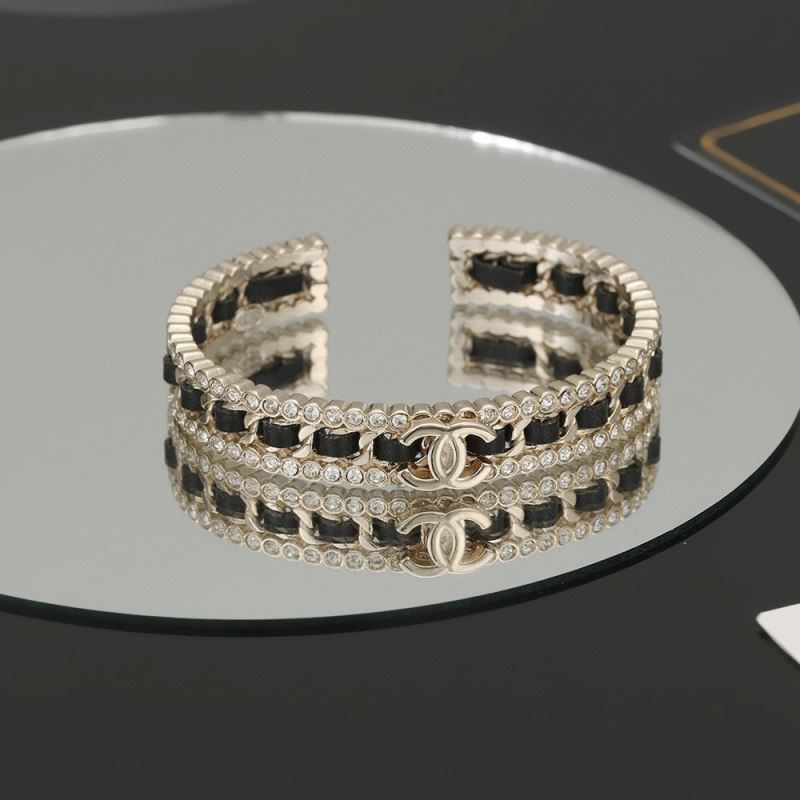 Ch**el bracelets